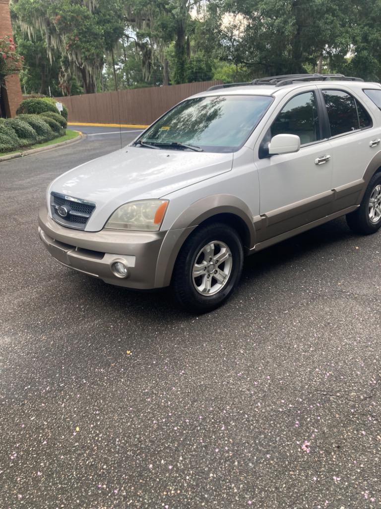 2006 Kia Sorento EX photo 2