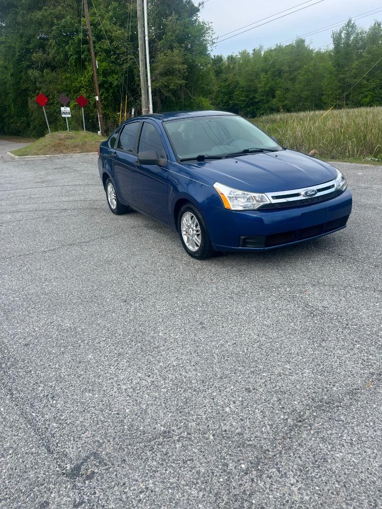 2009 Ford Focus SE - Photo 8